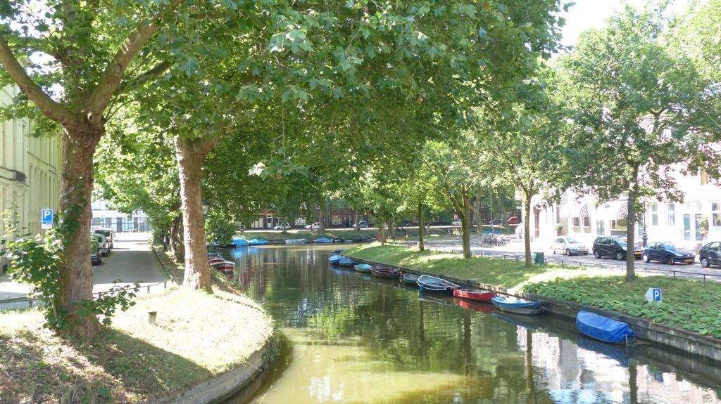 Bed & Breakfast Aan De Singel Van Utrecht Exterior photo